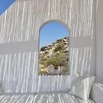 ホテル La Maison Blanche