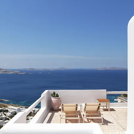 Hotel La Maison Blanche 3*