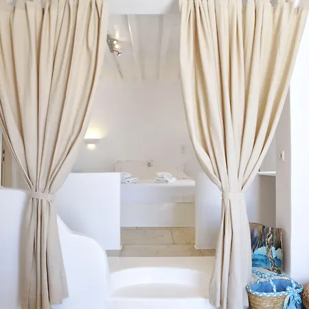 ホテル La Maison Blanche 3*