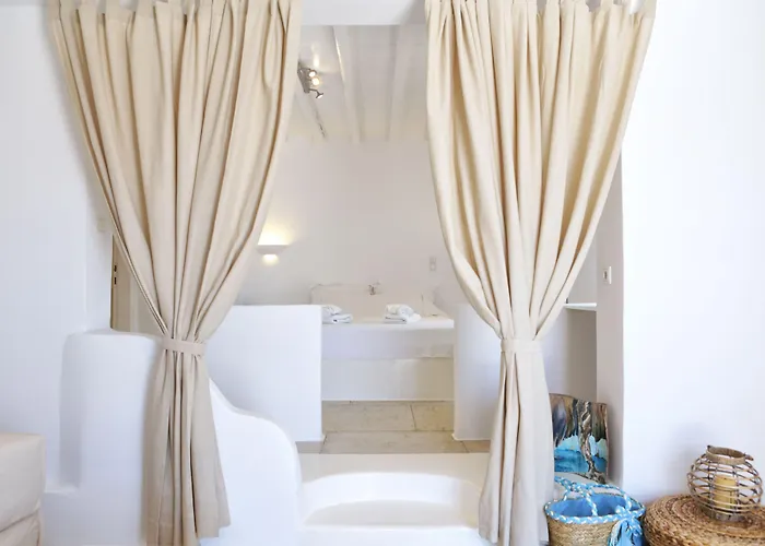 ホテル La Maison Blanche 3*