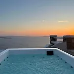 La Maison Blanche فندق آغيوس ستيفانوس