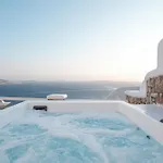 La Maison Blanche فندق آغيوس ستيفانوس