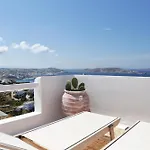 La Maison Blanche آغيوس ستيفانوس