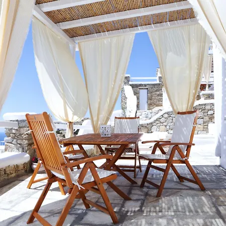 La Maison Blanche 아기오스 스테파노스