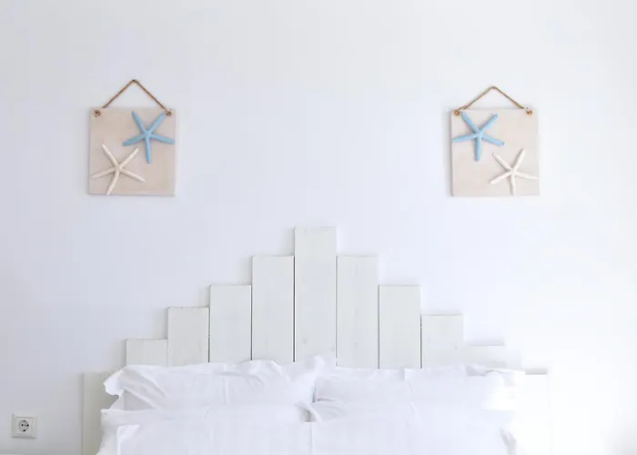 La Maison Blanche מלון אגיוס סטפנוס