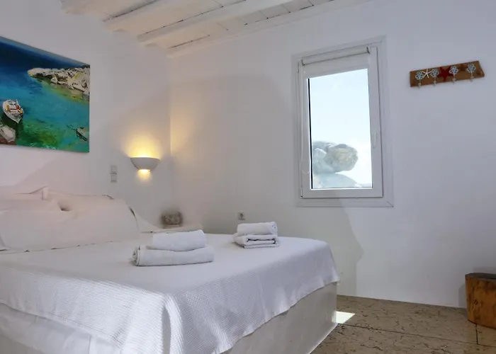 La Maison Blanche Hotel