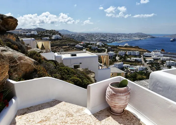 La Maison Blanche Hotel 3*