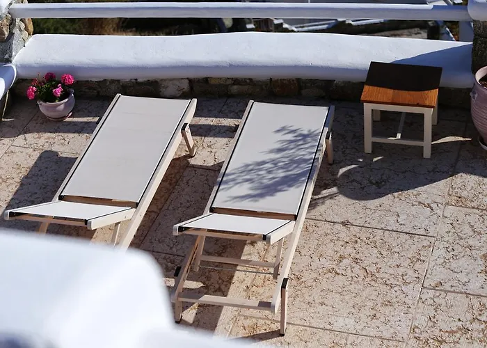 La Maison Blanche Hotel