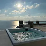 La Maison Blanche 3*